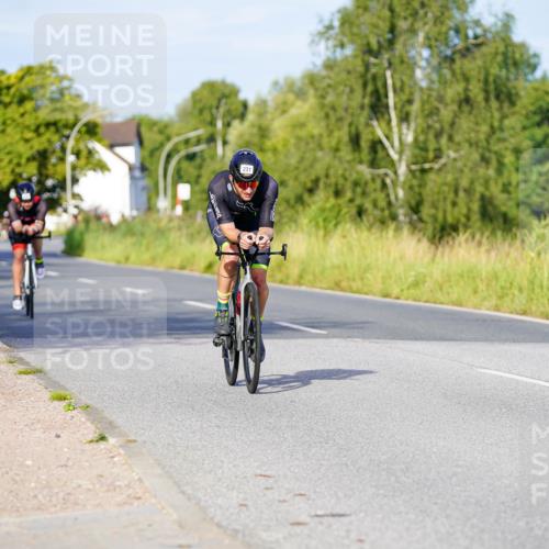 31.08.2025 - Elbe Triathlon Hamburg Michael Burmester http://msf.ph/oto/8662102 31.08.2025 09:07:34 Radfahren 231, 276, 468 meine-sportfotos.de