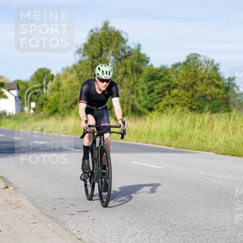 31.08.2025 - Elbe Triathlon Hamburg Michael Burmester http://msf.ph/oto/8662116 31.08.2025 09:07:38 Radfahren 231, 254, 272, 276, 468 meine-sportfotos.de