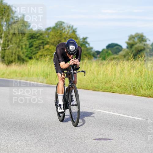 31.08.2025 - Elbe Triathlon Hamburg Michael Burmester http://msf.ph/oto/8662144 31.08.2025 09:07:49 Radfahren 187, 257, 375, 412, 458, 479, 492, 516 meine-sportfotos.de