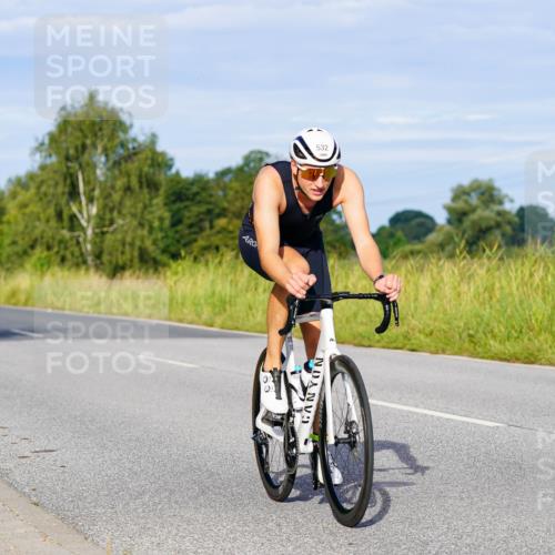 31.08.2025 - Elbe Triathlon Hamburg Michael Burmester http://msf.ph/oto/8662196 31.08.2025 09:08:02 Radfahren 229, 288, 344, 439, 532, 540 meine-sportfotos.de