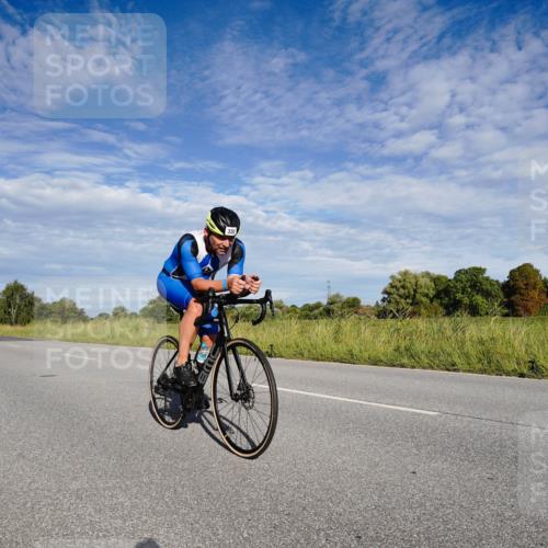 31.08.2025 - Elbe Triathlon Hamburg Michael Burmester http://msf.ph/oto/8662216 31.08.2025 09:17:54 Radfahren 184, 244, 284, 330, 382, 476 meine-sportfotos.de
