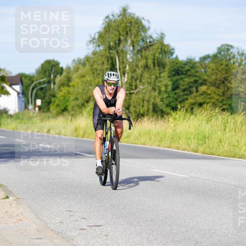 31.08.2025 - Elbe Triathlon Hamburg Michael Burmester http://msf.ph/oto/8662219 31.08.2025 09:08:11 Radfahren 288, 439 meine-sportfotos.de