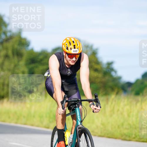 31.08.2025 - Elbe Triathlon Hamburg Michael Burmester http://msf.ph/oto/8662231 31.08.2025 09:08:19 Radfahren 215, 264, 440, 449, 464, 553 meine-sportfotos.de