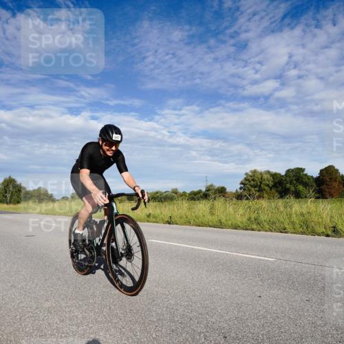 31.08.2025 - Elbe Triathlon Hamburg Michael Burmester http://msf.ph/oto/8662252 31.08.2025 09:18:37 Radfahren 189, 416, 510, 547, 618 meine-sportfotos.de