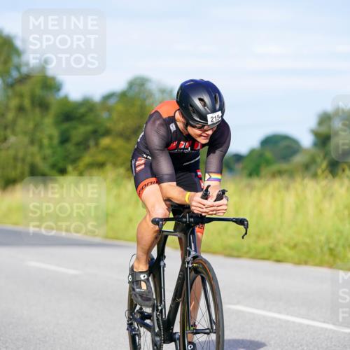 31.08.2025 - Elbe Triathlon Hamburg Michael Burmester http://msf.ph/oto/8662253 31.08.2025 09:08:25 Radfahren 215, 264, 440, 464 meine-sportfotos.de