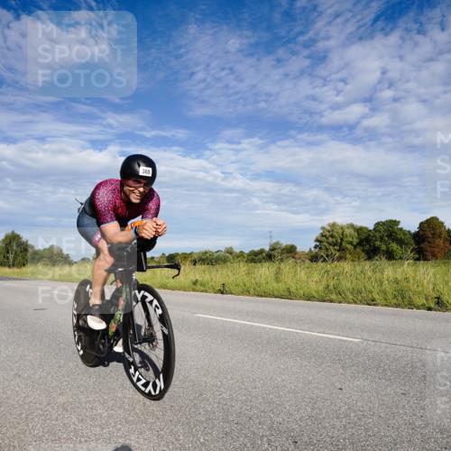 31.08.2025 - Elbe Triathlon Hamburg Michael Burmester http://msf.ph/oto/8662266 31.08.2025 09:18:54 Radfahren 219, 369, 447, 505 meine-sportfotos.de