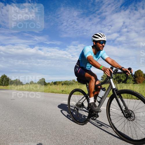31.08.2025 - Elbe Triathlon Hamburg Michael Burmester http://msf.ph/oto/8662276 31.08.2025 09:19:03 Radfahren 214, 410, 483, 505 meine-sportfotos.de