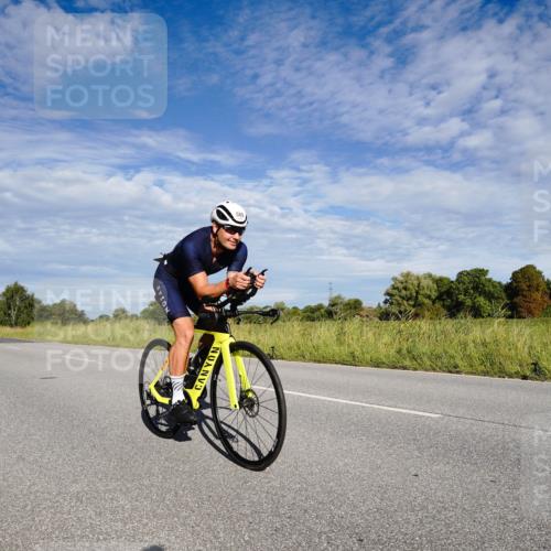 31.08.2025 - Elbe Triathlon Hamburg Michael Burmester http://msf.ph/oto/8662325 31.08.2025 09:20:26 Radfahren 172, 283, 314, 340, 342, 589, 694 meine-sportfotos.de
