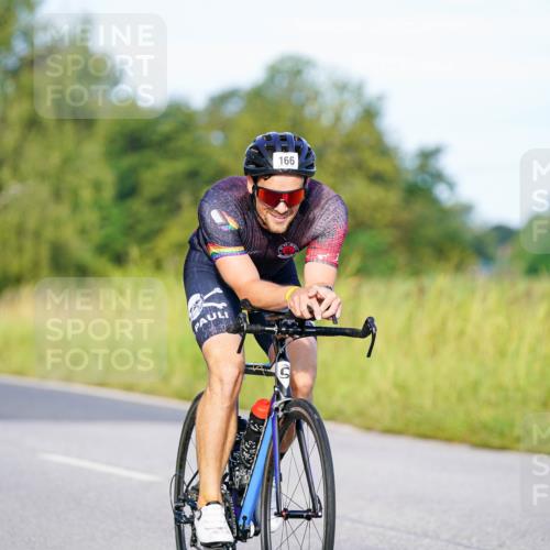 31.08.2025 - Elbe Triathlon Hamburg Michael Burmester http://msf.ph/oto/8662396 31.08.2025 09:09:38 Radfahren 166, 181, 206, 265 meine-sportfotos.de