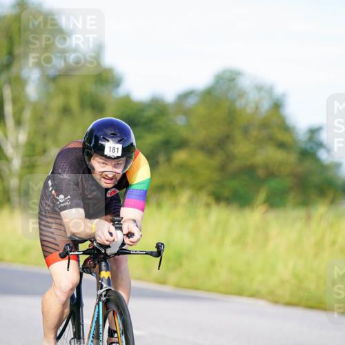 31.08.2025 - Elbe Triathlon Hamburg Michael Burmester http://msf.ph/oto/8662404 31.08.2025 09:09:43 Radfahren 181 meine-sportfotos.de