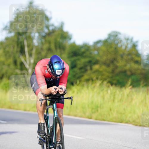 31.08.2025 - Elbe Triathlon Hamburg Michael Burmester http://msf.ph/oto/8662422 31.08.2025 09:09:59 Radfahren 193, 195, 234, 462 meine-sportfotos.de