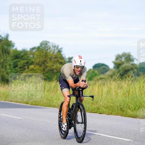 31.08.2025 - Elbe Triathlon Hamburg Michael Burmester http://msf.ph/oto/8662461 31.08.2025 09:10:17 Radfahren 177, 198, 470, 548 meine-sportfotos.de