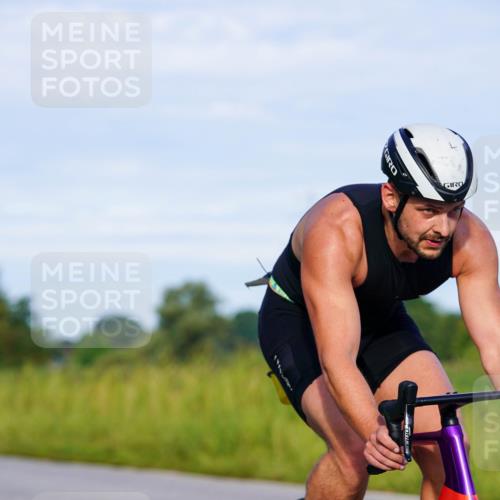 31.08.2025 - Elbe Triathlon Hamburg Michael Burmester http://msf.ph/oto/8662470 31.08.2025 09:10:18 Radfahren 177, 180, 198, 335, 470, 548 meine-sportfotos.de