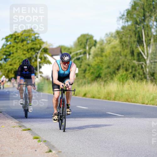 31.08.2025 - Elbe Triathlon Hamburg Michael Burmester http://msf.ph/oto/8662497 31.08.2025 09:10:36 Radfahren 376, 435, 523, 550 meine-sportfotos.de