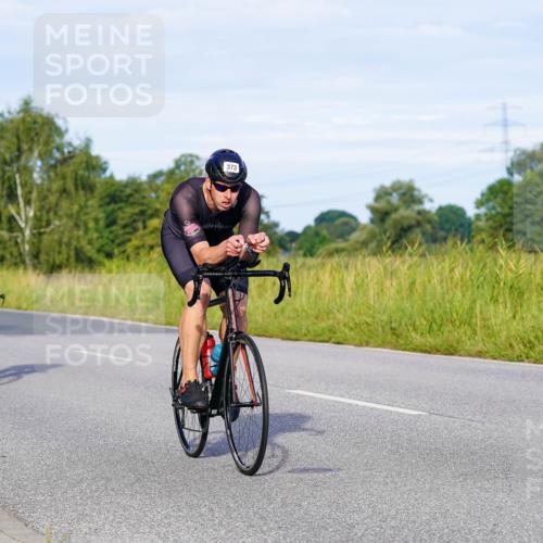 31.08.2025 - Elbe Triathlon Hamburg Michael Burmester http://msf.ph/oto/8662547 31.08.2025 09:10:51 Radfahren 171, 185, 260, 279, 373, 436, 457 meine-sportfotos.de