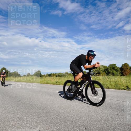 31.08.2025 - Elbe Triathlon Hamburg Michael Burmester http://msf.ph/oto/8662618 31.08.2025 09:24:47 Radfahren 239, 351, 373, 403, 456, 457, 597, 627, 638 meine-sportfotos.de