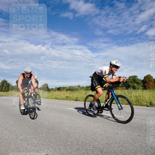 31.08.2025 - Elbe Triathlon Hamburg Michael Burmester http://msf.ph/oto/8662622 31.08.2025 09:24:49 Radfahren 239, 260, 351, 373, 403, 456, 457, 597, 627, 638 meine-sportfotos.de