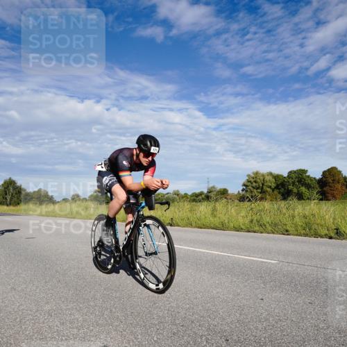 31.08.2025 - Elbe Triathlon Hamburg Michael Burmester http://msf.ph/oto/8662644 31.08.2025 09:25:02 Radfahren 171, 265, 389, 467 meine-sportfotos.de