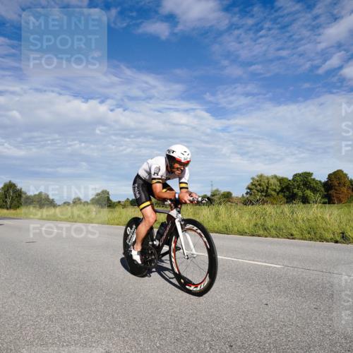 31.08.2025 - Elbe Triathlon Hamburg Michael Burmester http://msf.ph/oto/8662682 31.08.2025 09:25:41 Radfahren 179, 279, 347, 366, 453, 724 meine-sportfotos.de