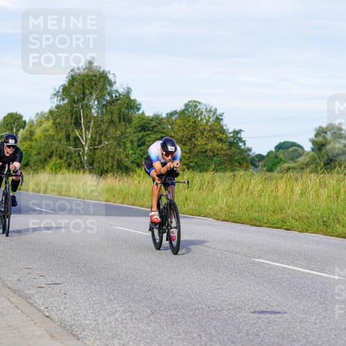31.08.2025 - Elbe Triathlon Hamburg Michael Burmester http://msf.ph/oto/8662715 31.08.2025 09:11:59 Radfahren 224, 301, 320, 347, 366, 443, 453 meine-sportfotos.de
