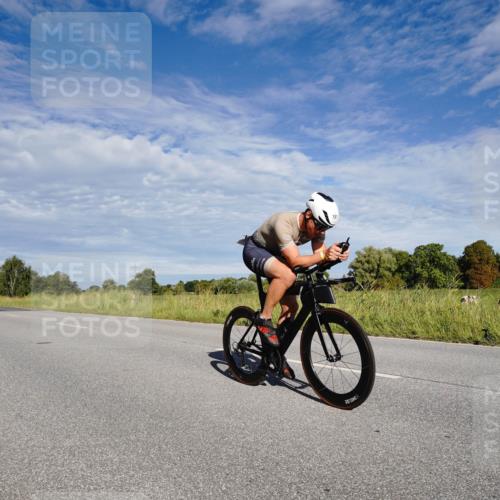 31.08.2025 - Elbe Triathlon Hamburg Michael Burmester http://msf.ph/oto/8662788 31.08.2025 09:27:10 Radfahren 168, 197, 258, 415, 619 meine-sportfotos.de