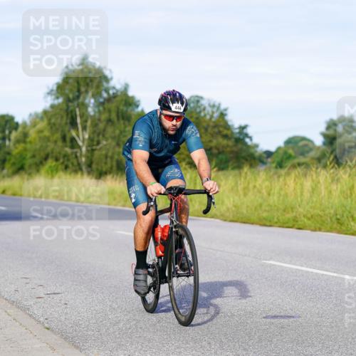 31.08.2025 - Elbe Triathlon Hamburg Michael Burmester http://msf.ph/oto/8662818 31.08.2025 09:12:40 Radfahren 341, 444, 471, 582 meine-sportfotos.de
