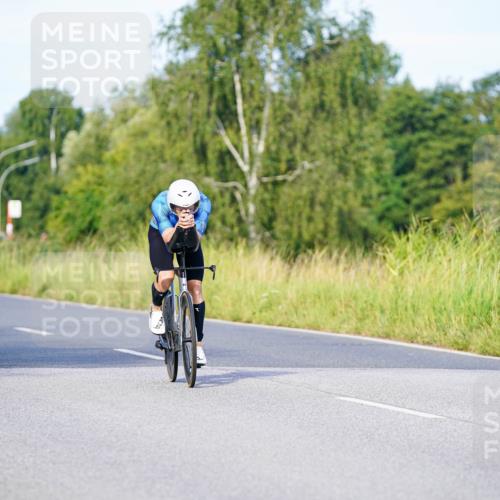 31.08.2025 - Elbe Triathlon Hamburg Michael Burmester http://msf.ph/oto/8662839 31.08.2025 09:12:53 Radfahren 175, 223, 247, 278, 316, 385, 434 meine-sportfotos.de