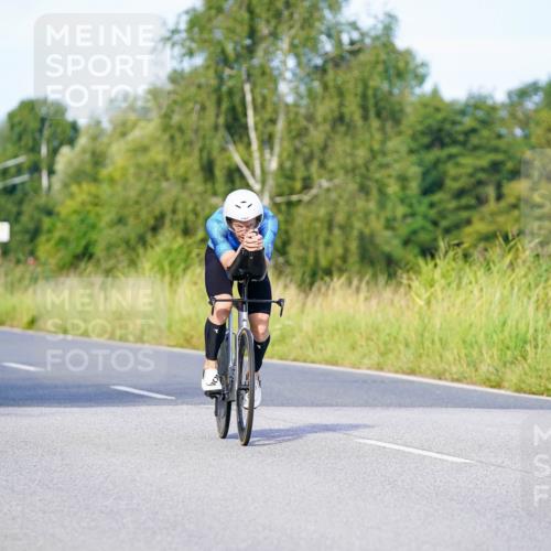 31.08.2025 - Elbe Triathlon Hamburg Michael Burmester http://msf.ph/oto/8662842 31.08.2025 09:12:53 Radfahren 175, 223, 247, 278, 316, 385, 434 meine-sportfotos.de