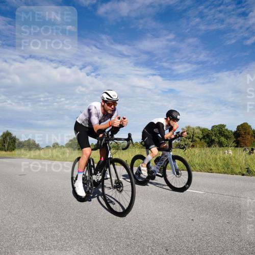 31.08.2025 - Elbe Triathlon Hamburg Michael Burmester http://msf.ph/oto/8662850 31.08.2025 09:28:20 Radfahren 281, 535, 562, 567, 590, 645, 648 meine-sportfotos.de