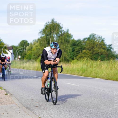 31.08.2025 - Elbe Triathlon Hamburg Michael Burmester http://msf.ph/oto/8662851 31.08.2025 09:12:55 Radfahren 175, 223, 247, 269, 278, 316, 385, 434 meine-sportfotos.de