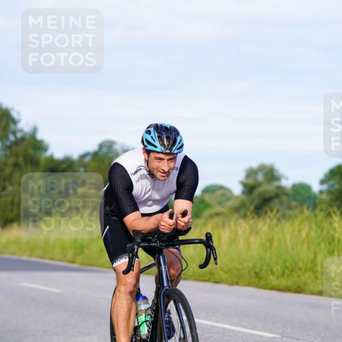 31.08.2025 - Elbe Triathlon Hamburg Michael Burmester http://msf.ph/oto/8662853 31.08.2025 09:12:56 Radfahren 175, 223, 247, 269, 278, 316, 385, 434 meine-sportfotos.de