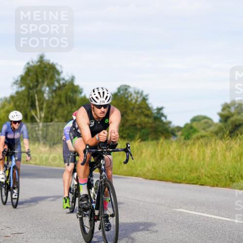 31.08.2025 - Elbe Triathlon Hamburg Michael Burmester http://msf.ph/oto/8662865 31.08.2025 09:12:58 Radfahren 175, 247, 269, 278, 281, 316, 324, 385, 434 meine-sportfotos.de