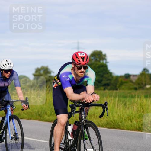 31.08.2025 - Elbe Triathlon Hamburg Michael Burmester http://msf.ph/oto/8662870 31.08.2025 09:12:58 Radfahren 175, 247, 269, 278, 281, 316, 324, 385, 434 meine-sportfotos.de