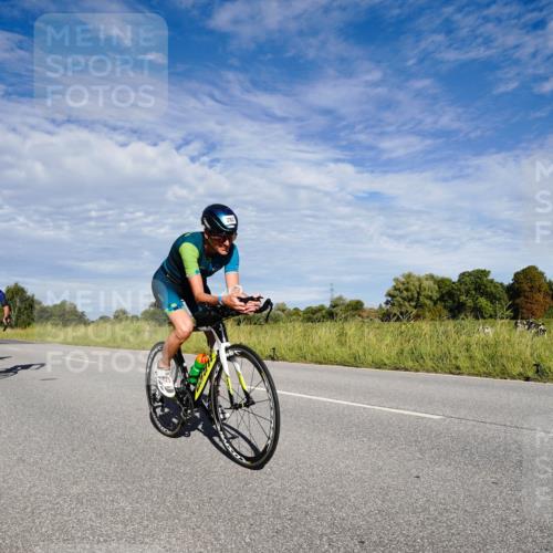 31.08.2025 - Elbe Triathlon Hamburg Michael Burmester http://msf.ph/oto/8662878 31.08.2025 09:28:45 Radfahren 274, 282, 298, 361, 466, 519 meine-sportfotos.de