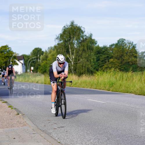 31.08.2025 - Elbe Triathlon Hamburg Michael Burmester http://msf.ph/oto/8662885 31.08.2025 09:13:02 Radfahren 247, 268, 269, 281, 298, 324 meine-sportfotos.de
