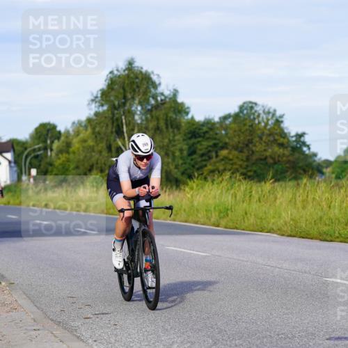 31.08.2025 - Elbe Triathlon Hamburg Michael Burmester http://msf.ph/oto/8662888 31.08.2025 09:13:02 Radfahren 247, 268, 269, 281, 298, 324 meine-sportfotos.de