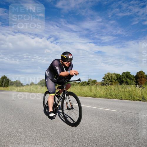 31.08.2025 - Elbe Triathlon Hamburg Michael Burmester http://msf.ph/oto/8662892 31.08.2025 09:28:52 Radfahren 249, 274, 361, 715, 723 meine-sportfotos.de