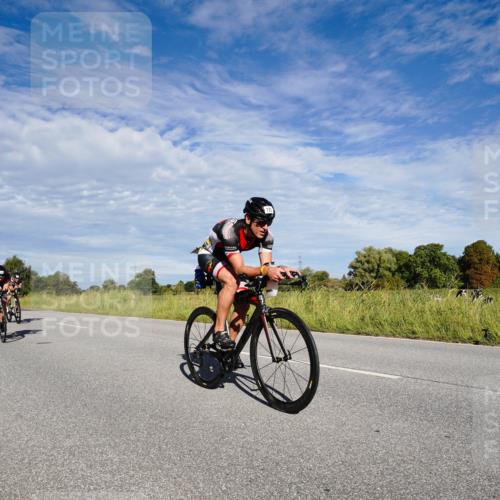 31.08.2025 - Elbe Triathlon Hamburg Michael Burmester http://msf.ph/oto/8662893 31.08.2025 09:28:54 Radfahren 216, 249, 292, 361, 715, 723 meine-sportfotos.de