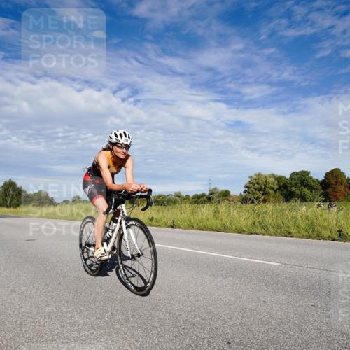 31.08.2025 - Elbe Triathlon Hamburg Michael Burmester http://msf.ph/oto/8662906 31.08.2025 09:29:05 Radfahren 165, 259, 359, 360, 377 meine-sportfotos.de