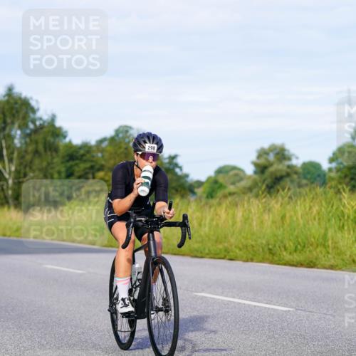 31.08.2025 - Elbe Triathlon Hamburg Michael Burmester http://msf.ph/oto/8662919 31.08.2025 09:13:07 Radfahren 268, 281, 298, 324, 507, 514 meine-sportfotos.de