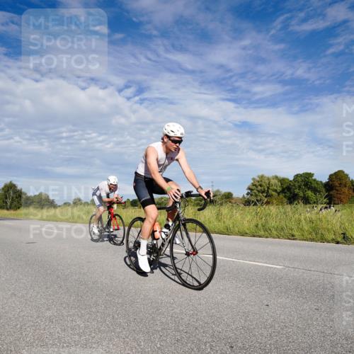 31.08.2025 - Elbe Triathlon Hamburg Michael Burmester http://msf.ph/oto/8662937 31.08.2025 09:29:56 Radfahren 380, 409, 599, 719 meine-sportfotos.de