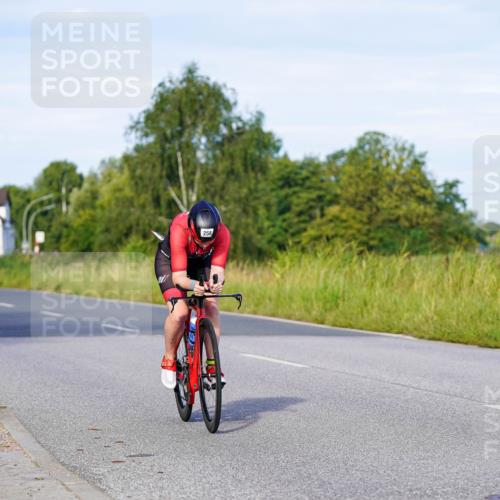 31.08.2025 - Elbe Triathlon Hamburg Michael Burmester http://msf.ph/oto/8662949 31.08.2025 09:13:19 Radfahren 258, 286, 337 meine-sportfotos.de