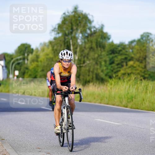 31.08.2025 - Elbe Triathlon Hamburg Michael Burmester http://msf.ph/oto/8662966 31.08.2025 09:13:29 Radfahren 168, 259, 292, 299, 345, 355, 619 meine-sportfotos.de