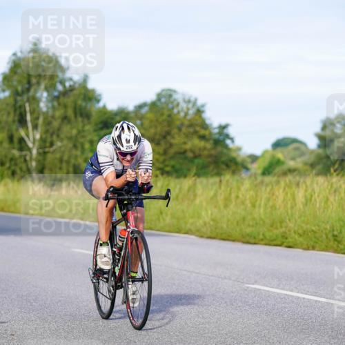 31.08.2025 - Elbe Triathlon Hamburg Michael Burmester http://msf.ph/oto/8662978 31.08.2025 09:13:32 Radfahren 168, 259, 292, 345, 355, 393 meine-sportfotos.de