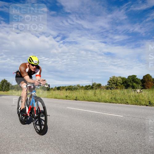 31.08.2025 - Elbe Triathlon Hamburg Michael Burmester http://msf.ph/oto/8663022 31.08.2025 09:30:59 Radfahren 176, 245, 256, 489, 505, 737 meine-sportfotos.de