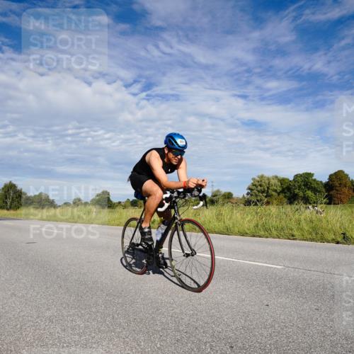 31.08.2025 - Elbe Triathlon Hamburg Michael Burmester http://msf.ph/oto/8663042 31.08.2025 09:31:19 Radfahren 382, 607 meine-sportfotos.de