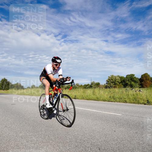 31.08.2025 - Elbe Triathlon Hamburg Michael Burmester http://msf.ph/oto/8663065 31.08.2025 09:31:48 Radfahren 291, 657, 664 meine-sportfotos.de