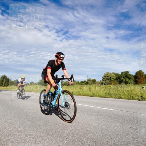 31.08.2025 - Elbe Triathlon Hamburg Michael Burmester http://msf.ph/oto/8663157 31.08.2025 09:33:22 Radfahren 287, 313, 365, 407, 493, 510, 553, 618, 729, 731, 742, 754 meine-sportfotos.de
