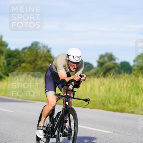 31.08.2025 - Elbe Triathlon Hamburg Michael Burmester http://msf.ph/oto/8663165 31.08.2025 09:14:35 Radfahren 183, 186, 194, 205, 409, 596, 630 meine-sportfotos.de