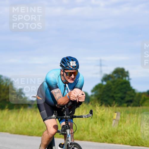 31.08.2025 - Elbe Triathlon Hamburg Michael Burmester http://msf.ph/oto/8663189 31.08.2025 09:14:52 Radfahren 354, 377 meine-sportfotos.de